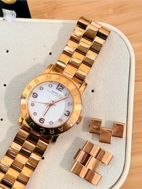 Marc Jacobs Rose Gold Bracelet Watch with White Dial